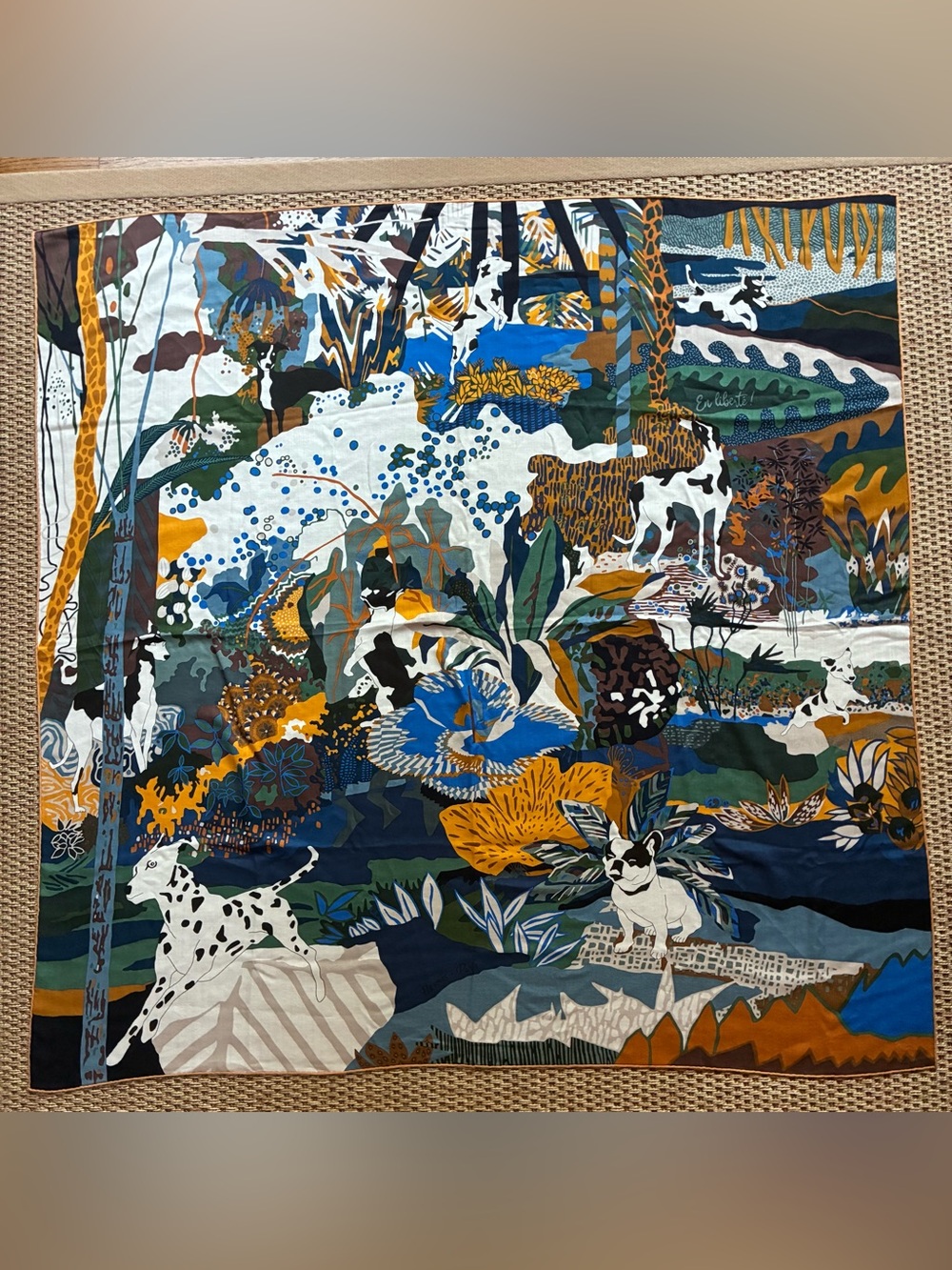 Hermes En Liberté! 140cm Cashmere/Silk Stole Pristine